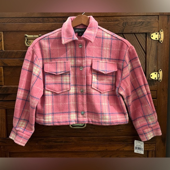 NWT Pink Cropped Plaid Shacket Size M by JouJou Barbie - Picture 1 of 12